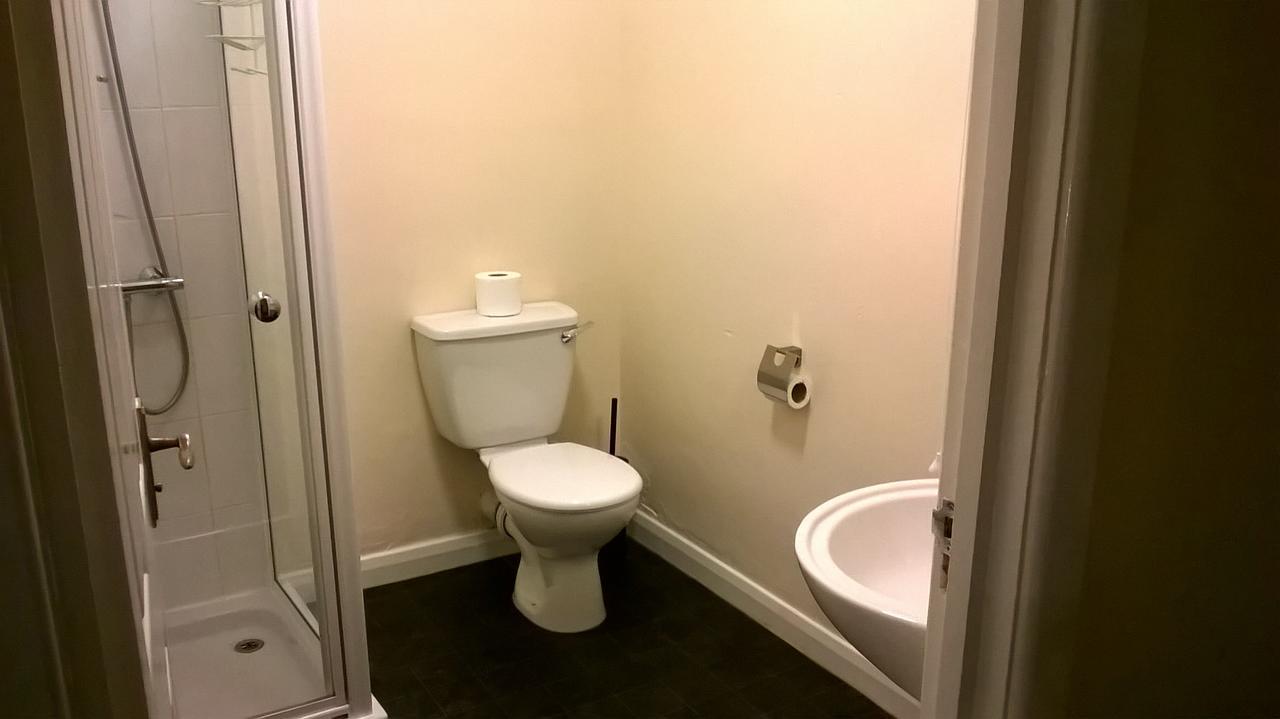 Upton Arms Hotel Pontefract Kültér fotó